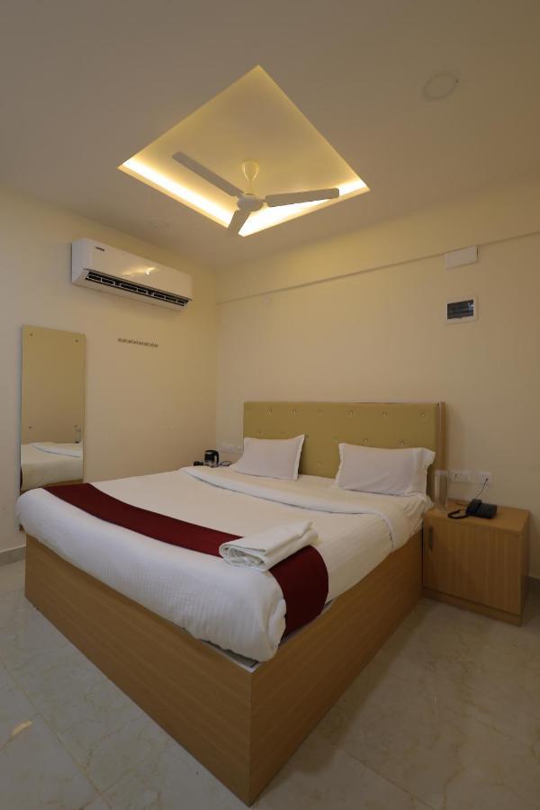 Hotel Rajam Selva Sirkazhi Buitenkant foto