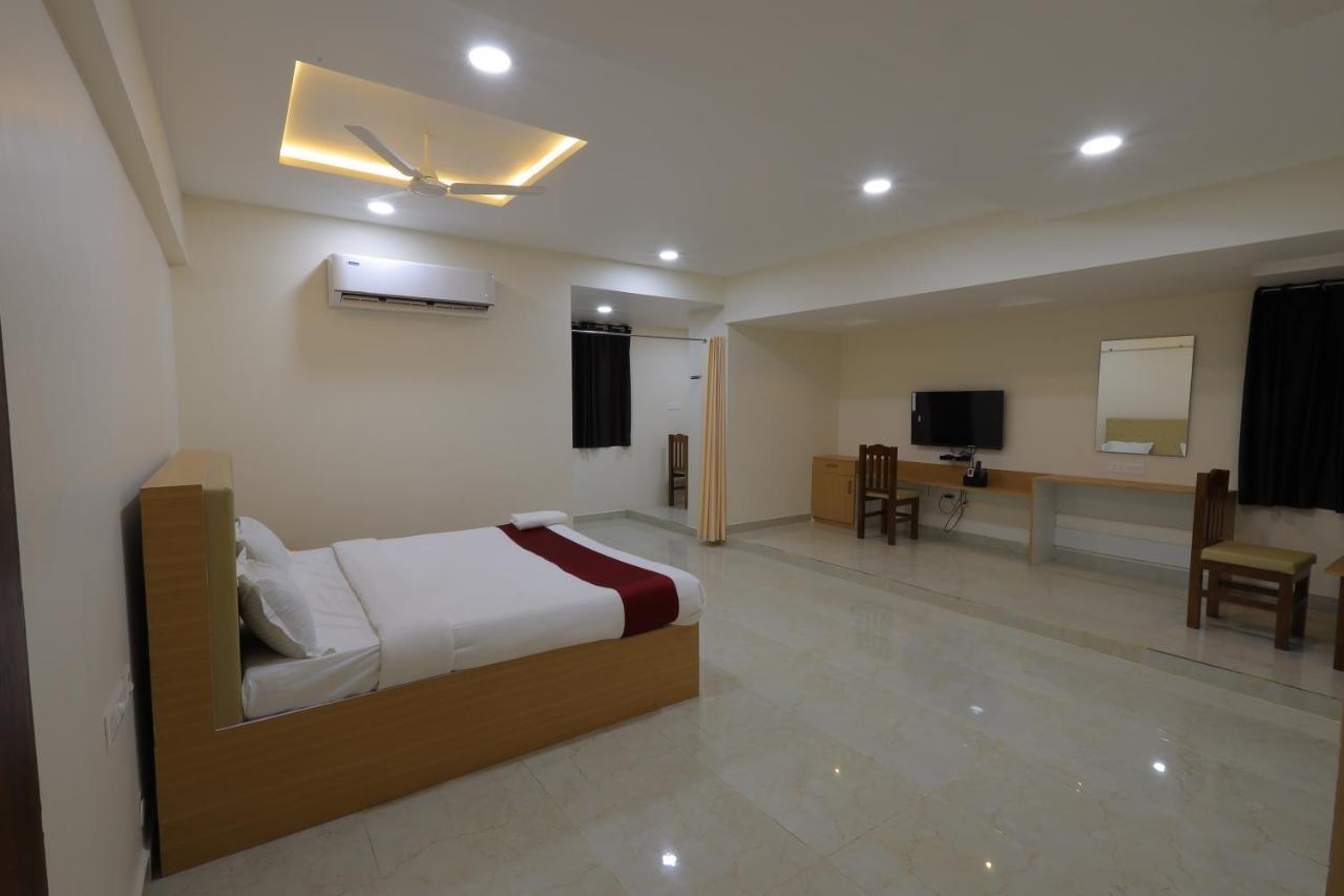 Hotel Rajam Selva Sirkazhi Buitenkant foto