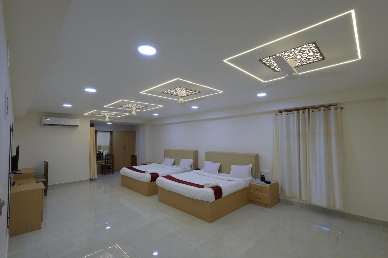 Hotel Rajam Selva Sirkazhi Buitenkant foto